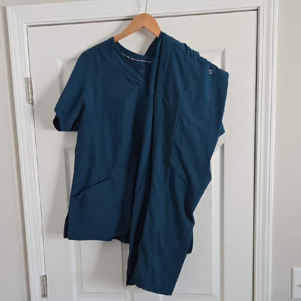 Teal xl womens Scrub Set